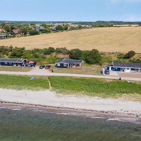 度假居 Bertold - 20m From The Sea By Interhome *