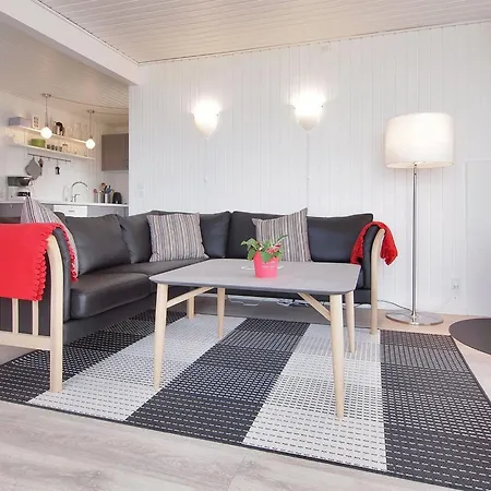 度假居 Bertold - 20m From The Sea By Interhome